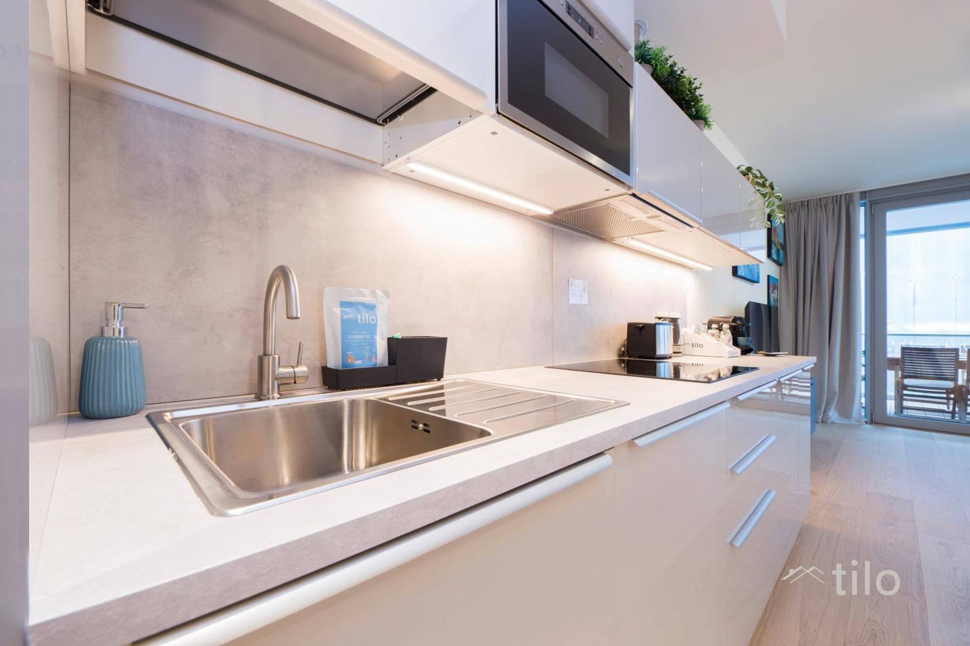 Waterfront Luxury, 1br, Free Parking, Ac, Netflix & Wifi By Tilo Lux Appartamento