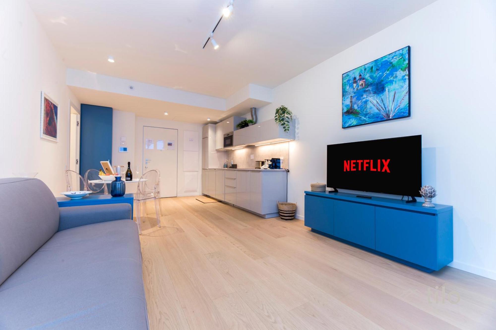 Waterfront Luxury, 1br, Free Parking, Ac, Netflix & Wifi By Tilo Lux Apartment Genoa