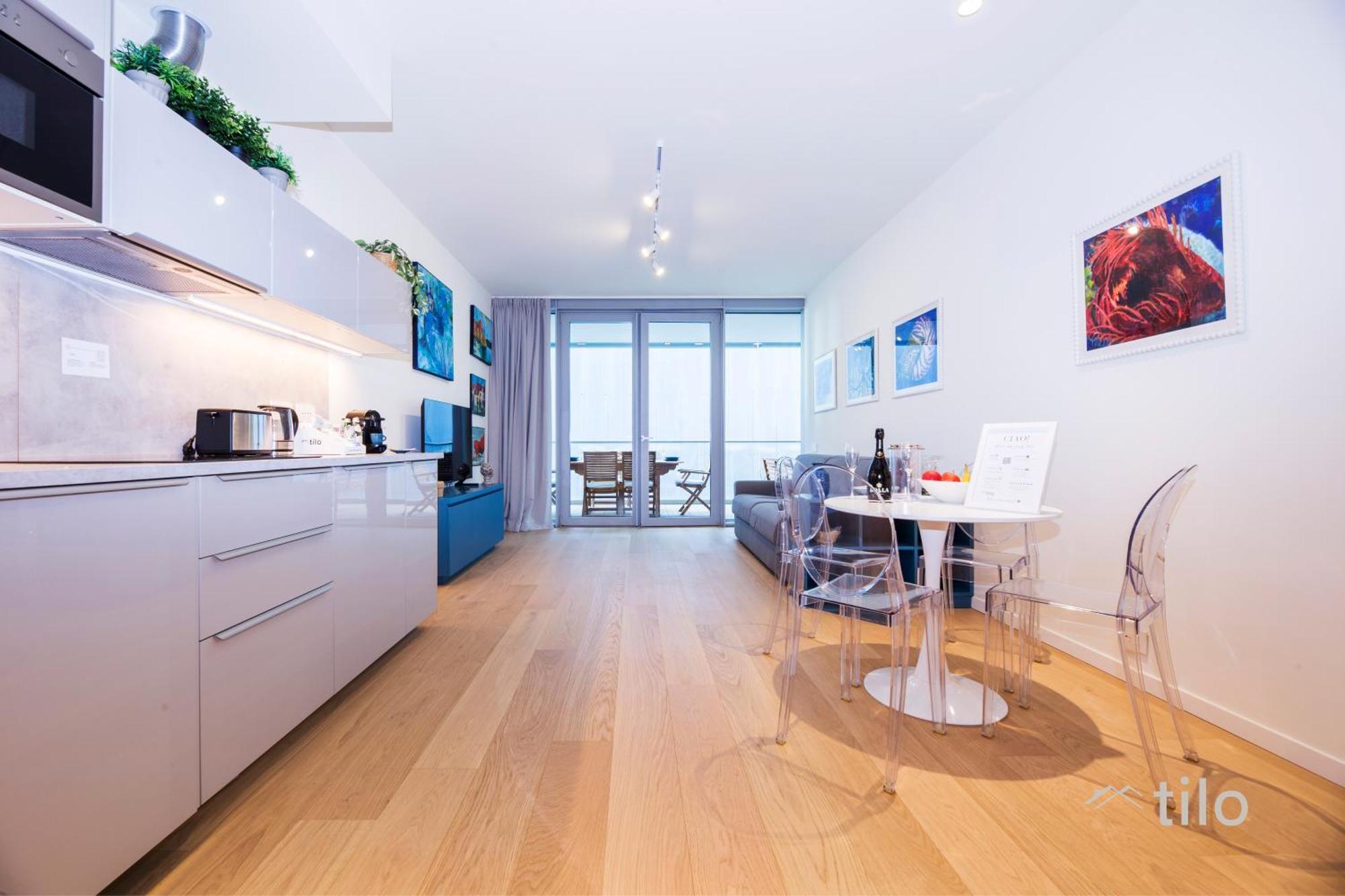 Waterfront Luxury, 1br, Free Parking, Ac, Netflix & Wifi By Tilo Lux Appartamento Genova